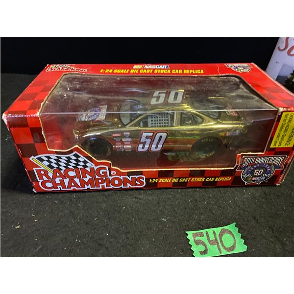 1:24 Scale diecast racing car