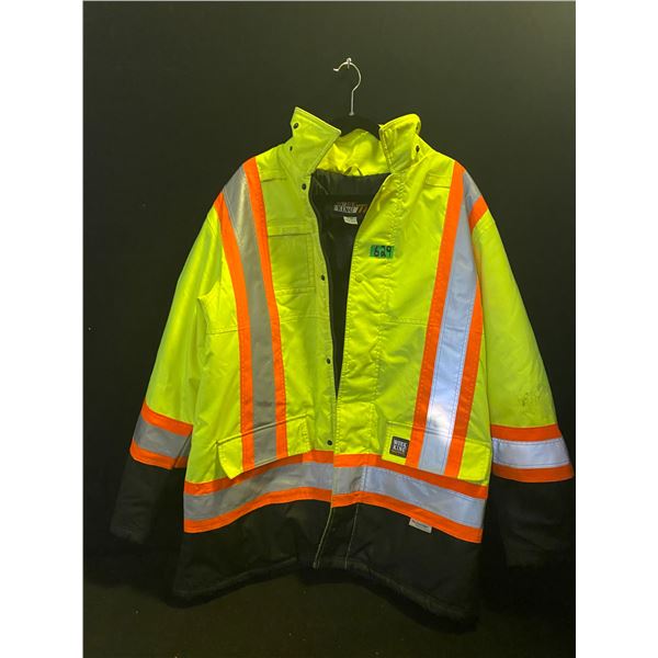 Safety jacket size Large, winter