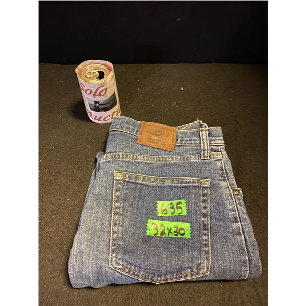 Men's jeans size 32" x 30"