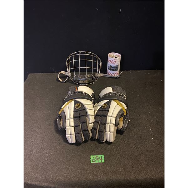 Maverik Lacrosse Gloves & cage for helmet