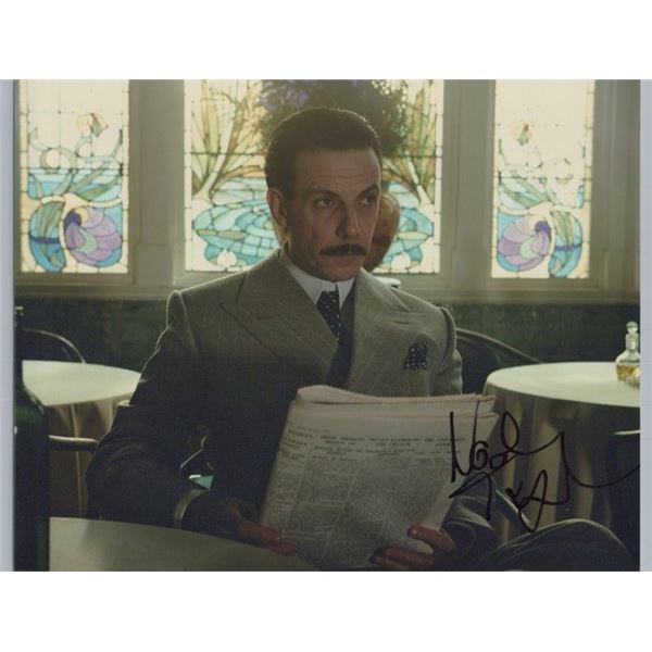 Shine Noah Taylor Signed Photo