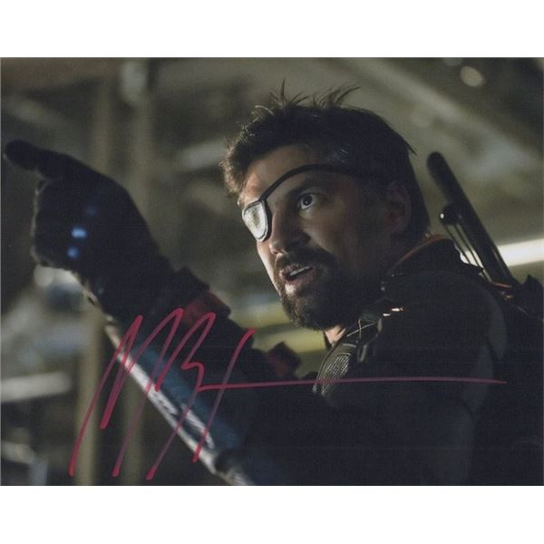 Arrow Manu Bennett Signed Photo