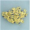 Image 1 : Italian Designer Sapphire Pin in 18K Yellow Gold