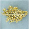 Image 2 : Italian Designer Sapphire Pin in 18K Yellow Gold