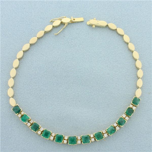 Natural Emerald and Diamond Bracelet in 18k Yellow Gold