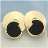 Image 1 : Onyx Disc Earrings in 14k Yellow Gold