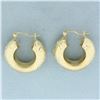 Image 2 : Diamond Cut Hoop Earrings in 14k Yellow Gold