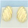 Image 2 : Italian Scallop Designer Earrings in 14k Yellow Gold