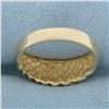 Image 4 : Scalloped Dome Ring in 14k Yellow Gold