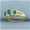 Image 2 : Emerald and Diamond Ring in 14k Yellow Gold