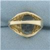 Image 4 : Citrine Solitaire Ring in 10k Yellow Gold