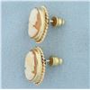 Image 2 : Vintage Shell Cameo Earrings in 14k Yellow Gold