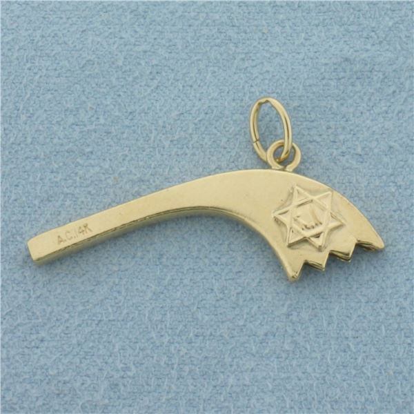 Jewish Shofar Charm in 14k Yellow Gold