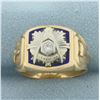 Image 1 : Vintage Diamond Masonic Ring in 14k Yellow Gold