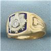 Image 2 : Vintage Diamond Masonic Ring in 14k Yellow Gold