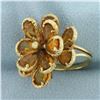 Image 2 : Citrine Flower Ring in 14k Yellow Gold