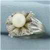 Image 2 : Vintage Cultured Akoya Pearl Ring in 14k White Gold