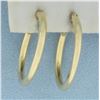 Image 2 : Tube Hoop Earrings in 14k Yellow Gold