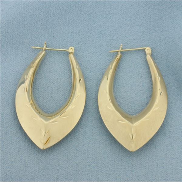 V Shaped Leaf Design Hoop Earrings in 10k Yellow Gold