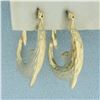 Image 2 : Diamond Cut Dolphin Hoop Earrings in 10k Yellow Gold
