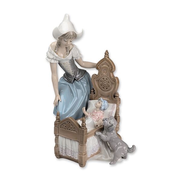 Lladro Porcelain Figurine, Dutch Mother 01005083