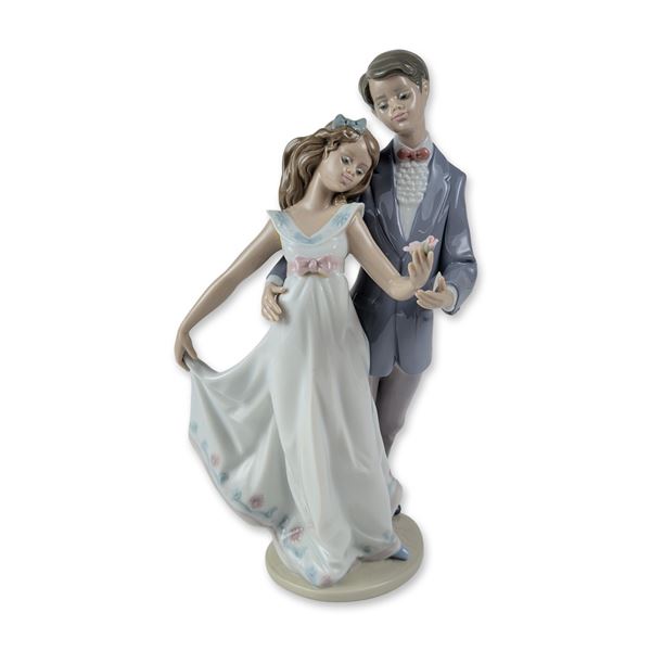 Lladro Spanish Porcelain Now and Forever Figurine 1007642