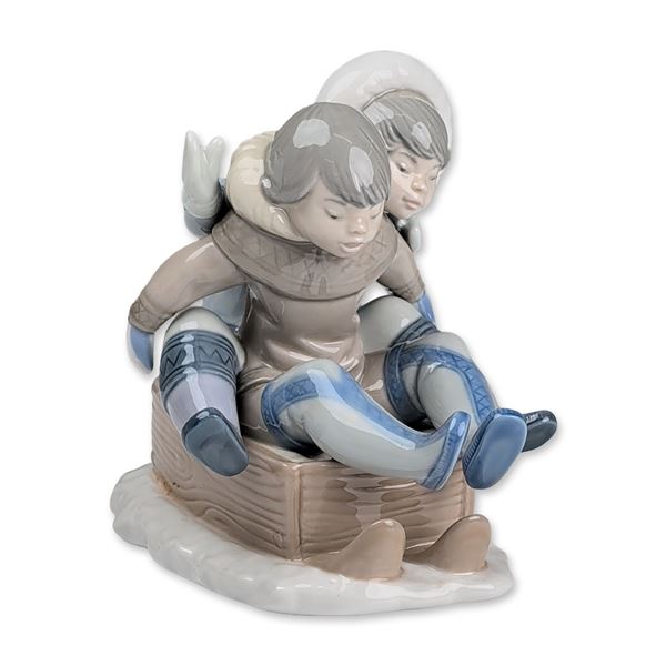 Lladro Porcelain Figurine, Hang On 01005665