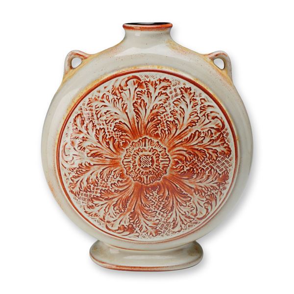 Wedgwood Eleanor Collection Coral Glazed Moon Flask Vase