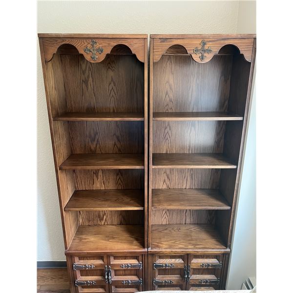 Pair of Bookshelfs