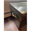 Image 3 : McBrine Baggage Trunk