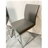 Image 2 : Four Barstools