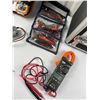 Image 3 : Multimeters