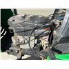 Image 5 : John Deere L118 Tractor