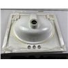 Image 2 : Bathroom Sink