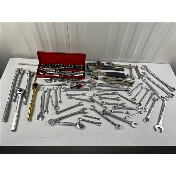 Wrenches & Sockets