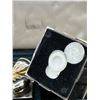 Image 6 : Plated Servingware