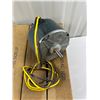 Image 3 : HC 32GE 229 Motors