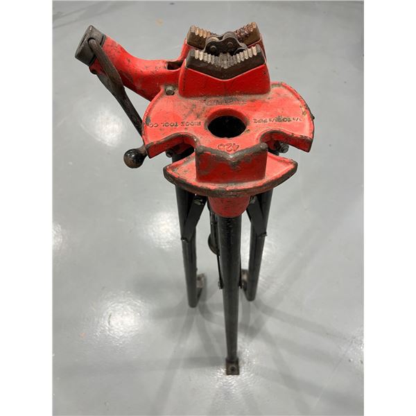 Ridgid 425 TriStand
