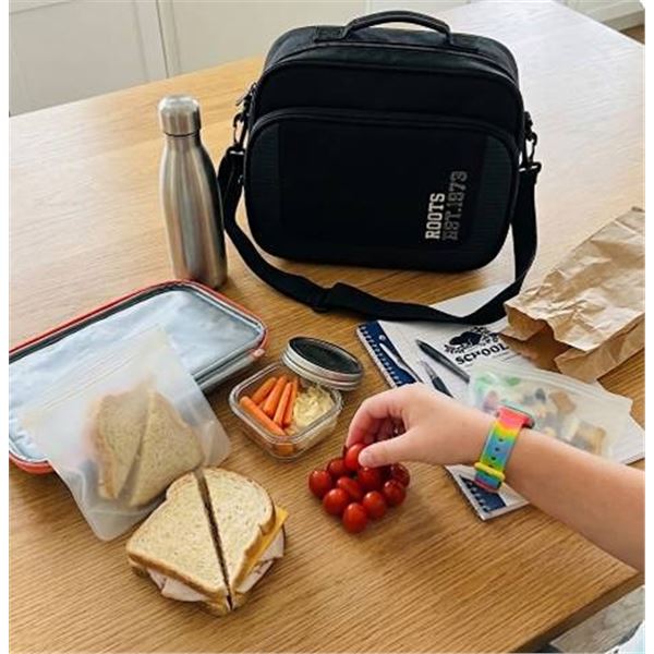 ROOTS EST.1973 Insulated Lunch Bag