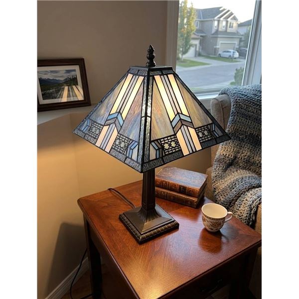 Stained Glass Table Lamp With Geometric Shade