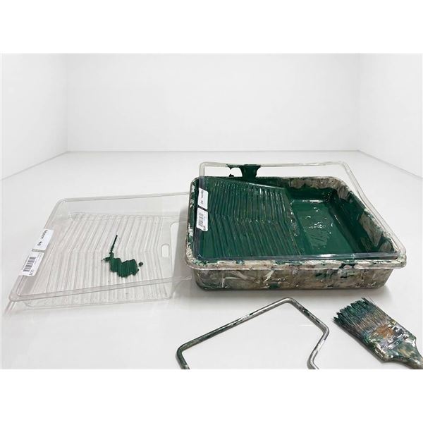 Aprox 40 - SIMMS T2010 Plastic Liner Tray