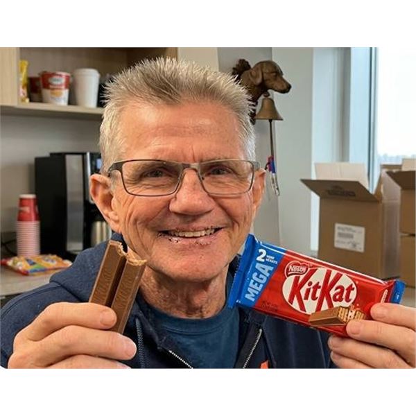 Lot of 18 - NestlÃ© KitKat Mega 2-Bar Pack 73g