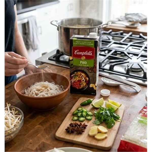 Campbell's Pho Broth 12X900ml