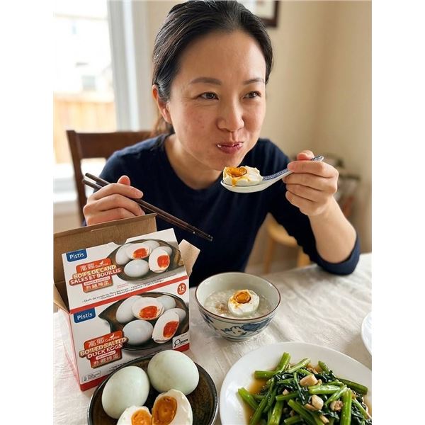 Pistis Boiled Salted Duck Eggs 12 Pack