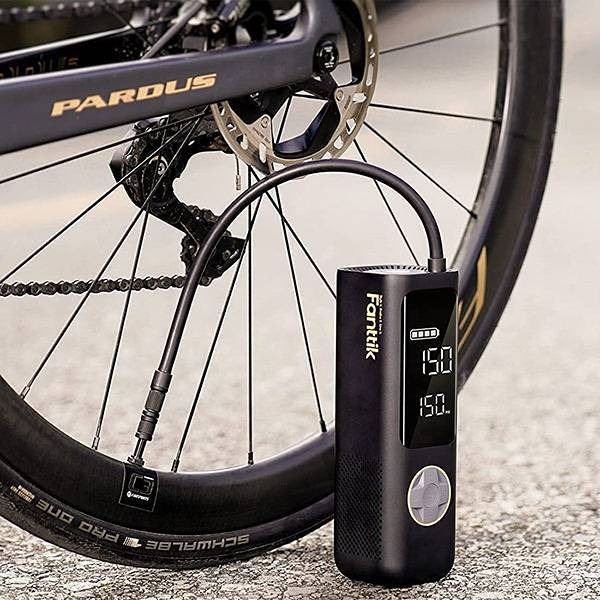 Fanttik S200 APEX Multifunction Air Inflator