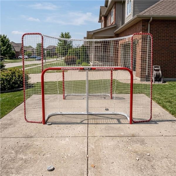 Winnwell 72" Hockey Net & Backstop