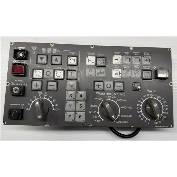 Okuma #E0105-566-233 M ENG Operator Panel