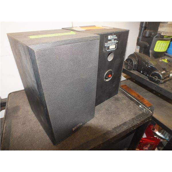 4 Speakers