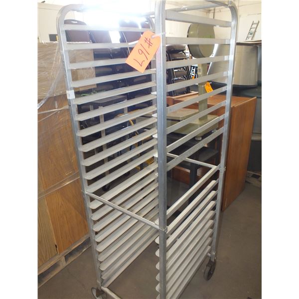 Baker Tray Rack On Wheels