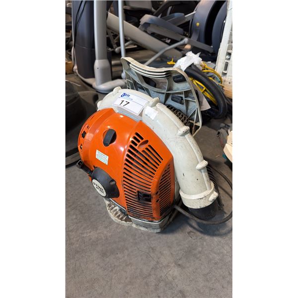 STIHL BR 500 LOW-NOISE PROFESSIONAL GAS-POWERED 4-MIX ENGINE BACKPACK LEAF BLOWER